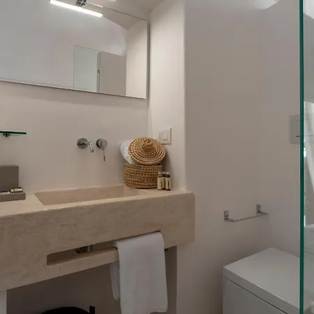 Isidora Guest house